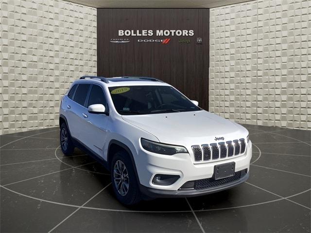 used 2019 Jeep Cherokee car, priced at $14,958