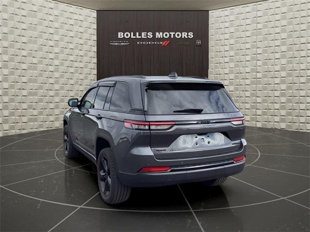 used 2025 Jeep Grand Cherokee car, priced at $41,443