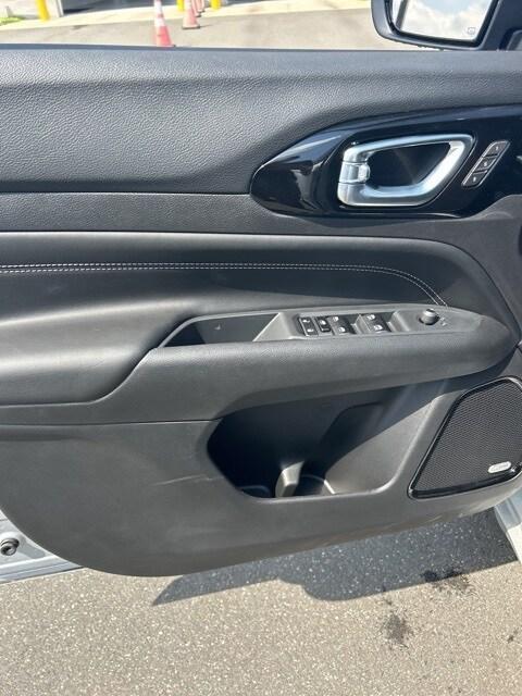 new 2024 Jeep Compass car, priced at $32,841