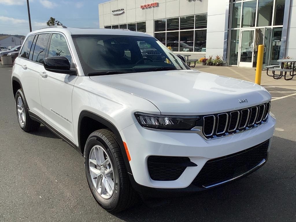 new 2025 Jeep Grand Cherokee car, priced at $41,871
