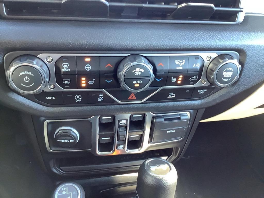 new 2026 Jeep Wrangler car, priced at $48,337