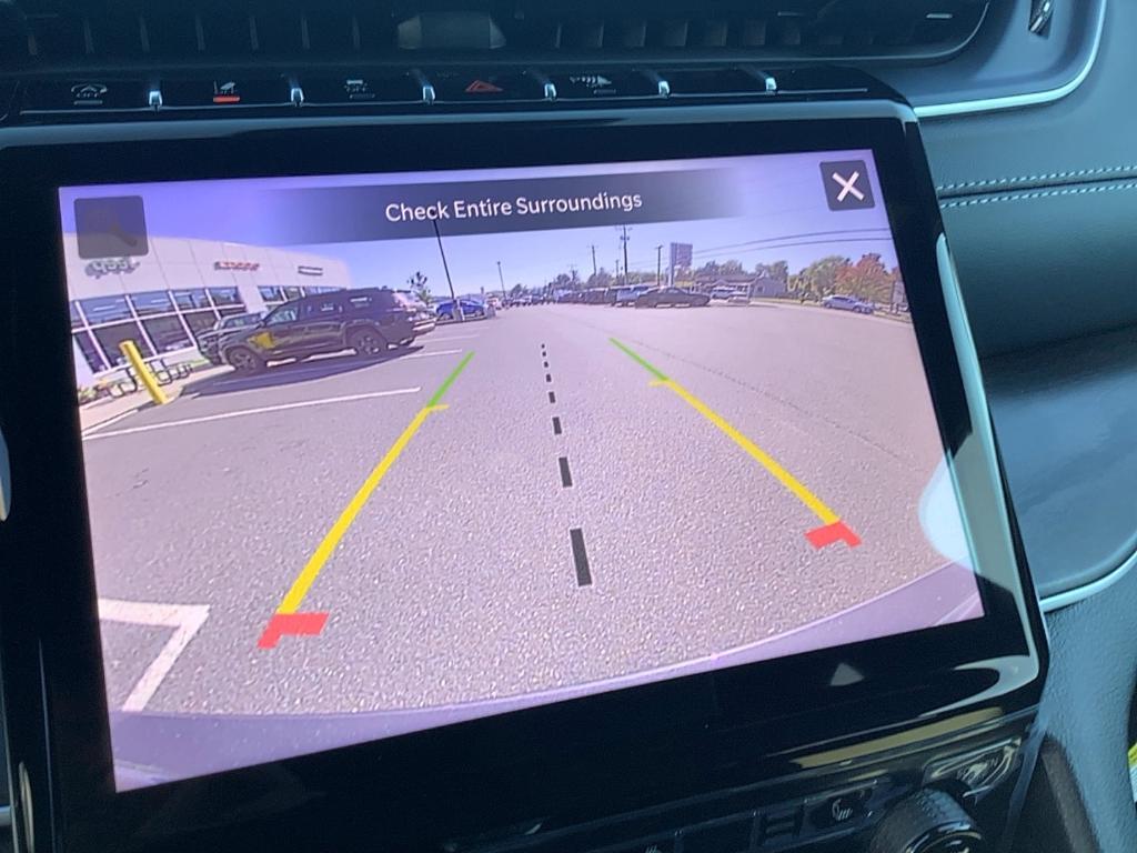new 2025 Jeep Grand Cherokee car, priced at $48,802