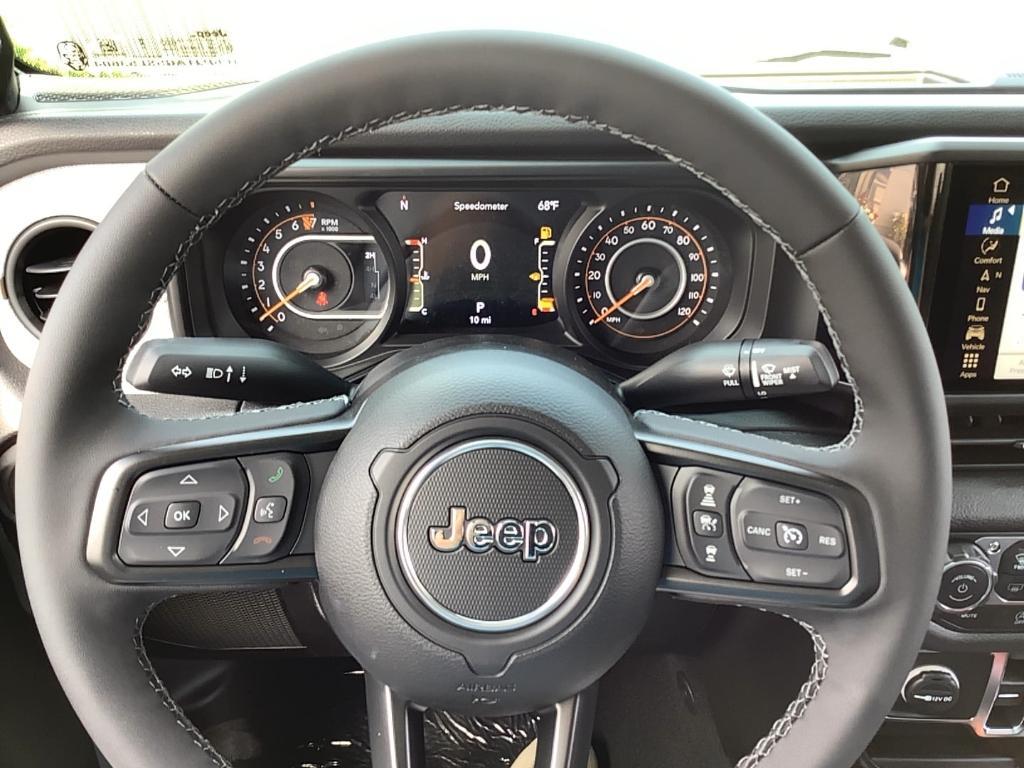 new 2025 Jeep Gladiator car, priced at $50,470