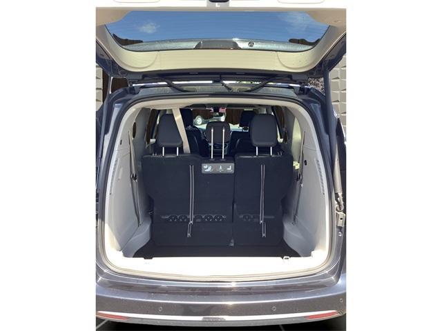 used 2020 Chrysler Pacifica car, priced at $16,444