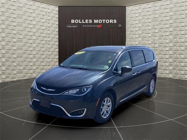 used 2020 Chrysler Pacifica car, priced at $16,444