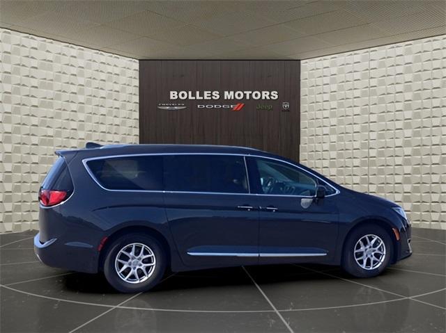 used 2020 Chrysler Pacifica car, priced at $16,444