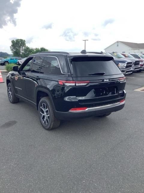 new 2024 Jeep Grand Cherokee car, priced at $51,247