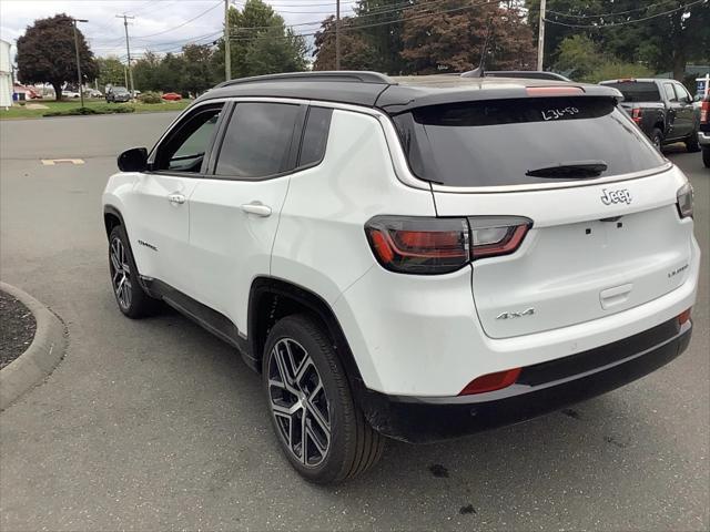 new 2024 Jeep Compass car, priced at $40,937