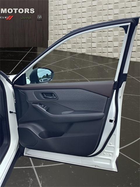 used 2022 Nissan Rogue car, priced at $23,488