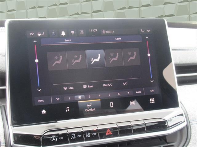 new 2024 Jeep Compass car, priced at $30,000