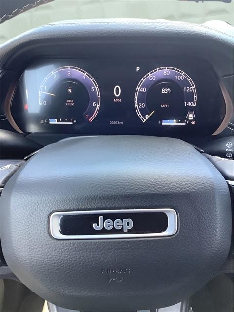 used 2022 Jeep Grand Cherokee car, priced at $32,220