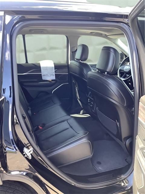 used 2022 Jeep Grand Cherokee car, priced at $32,220