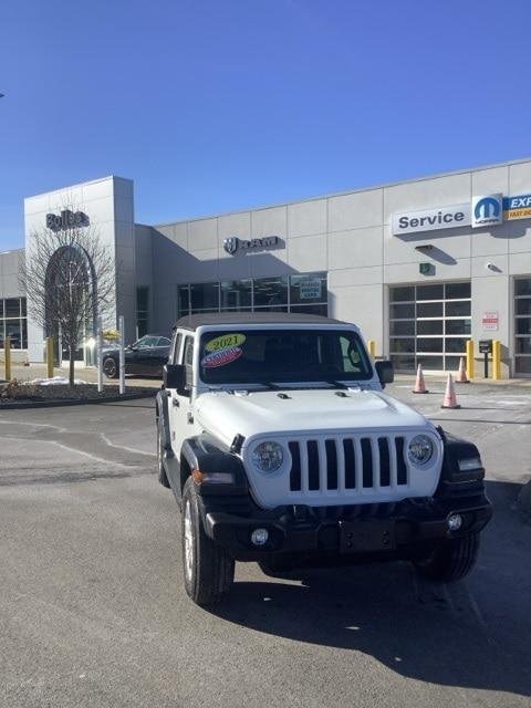 used 2021 Jeep Wrangler Unlimited car, priced at $30,227