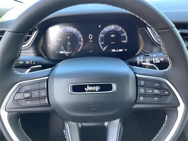 new 2025 Jeep Grand Cherokee car, priced at $41,846