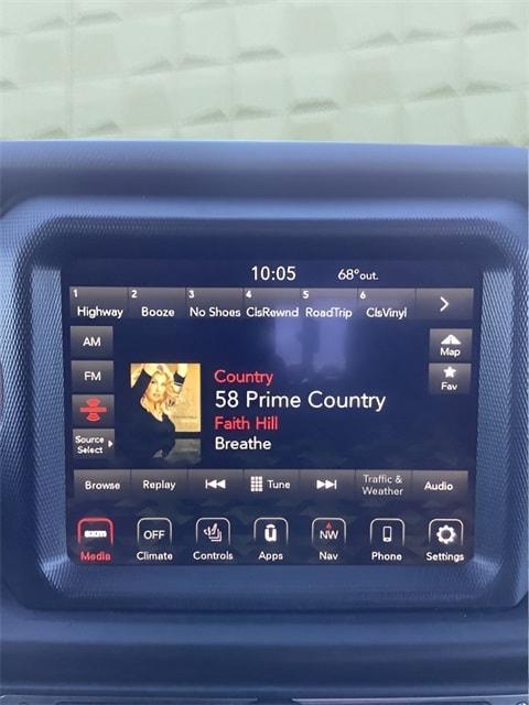 used 2022 Jeep Gladiator car, priced at $35,788