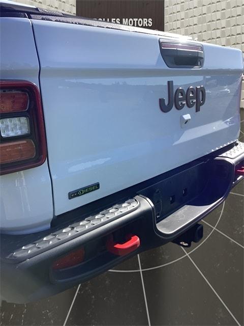used 2022 Jeep Gladiator car, priced at $35,788