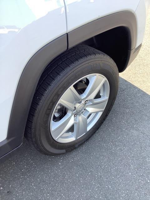 used 2022 Jeep Compass car, priced at $22,545