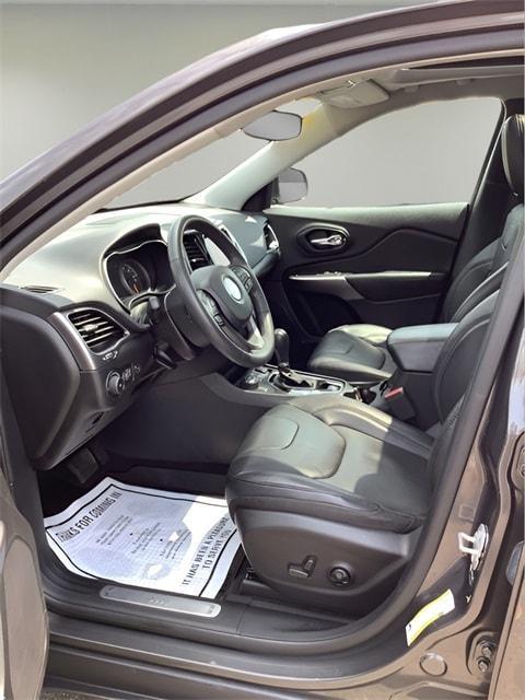 used 2021 Jeep Cherokee car, priced at $25,895