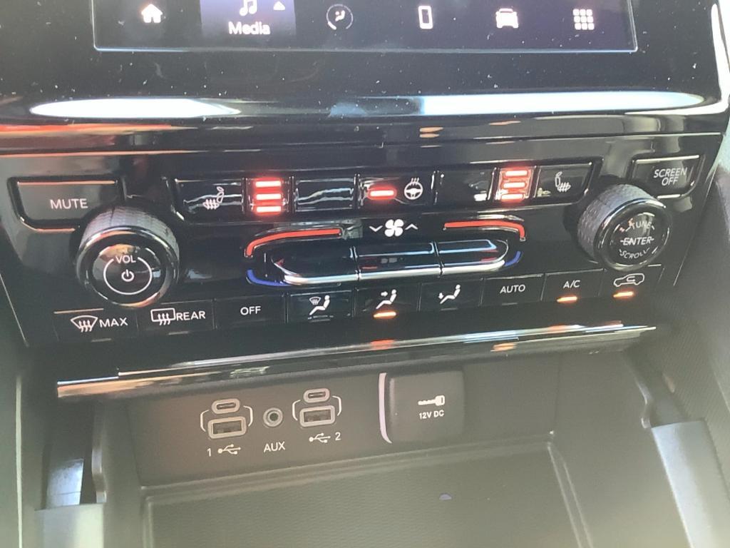 new 2025 Jeep Grand Cherokee car, priced at $43,364