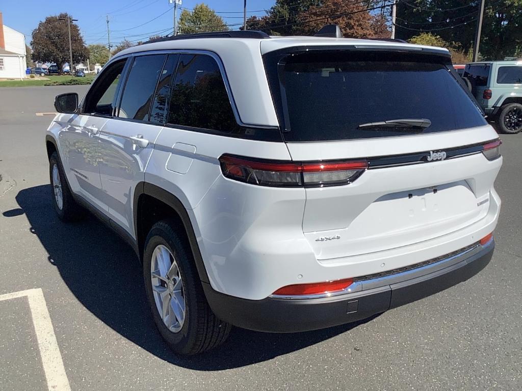 new 2025 Jeep Grand Cherokee car, priced at $41,746