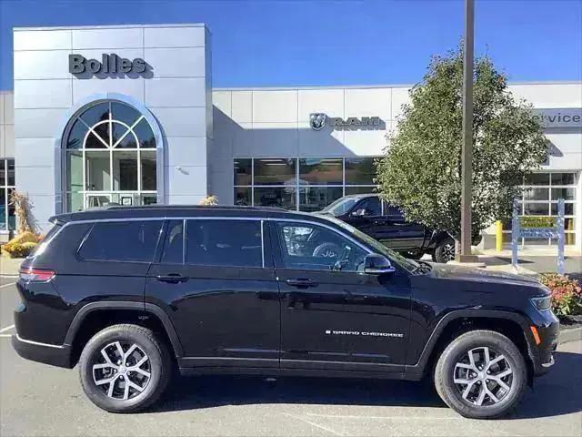 new 2025 Jeep Grand Cherokee L car, priced at $47,857