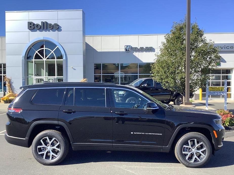 new 2025 Jeep Grand Cherokee L car, priced at $49,857