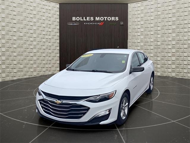 used 2022 Chevrolet Malibu car, priced at $18,128