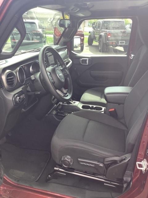 used 2022 Jeep Wrangler Unlimited car, priced at $30,998