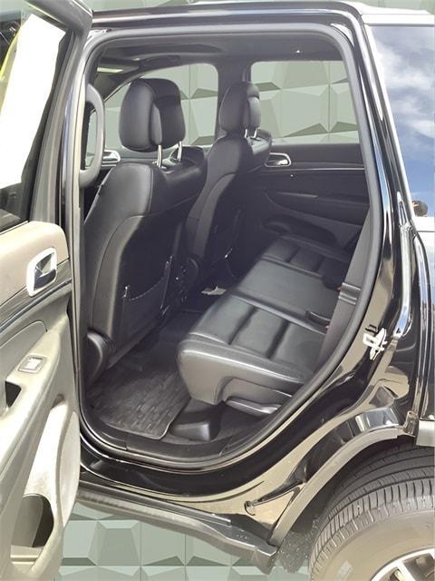 used 2021 Jeep Grand Cherokee car, priced at $30,495