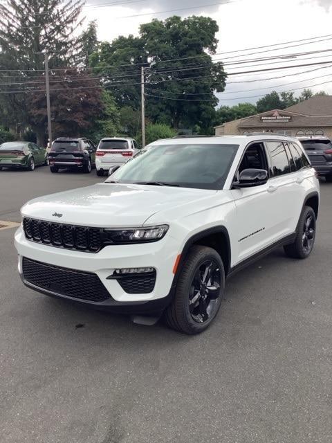 new 2024 Jeep Grand Cherokee car, priced at $53,164