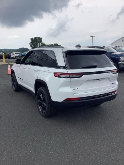 new 2024 Jeep Grand Cherokee car, priced at $53,164