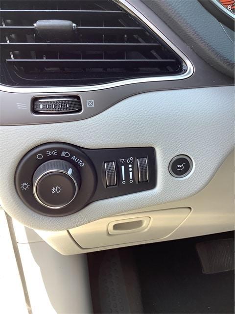 used 2021 Jeep Cherokee car, priced at $26,935