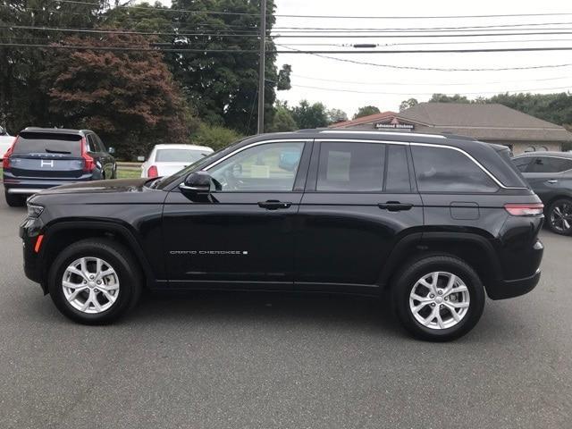 used 2023 Jeep Grand Cherokee car, priced at $38,278