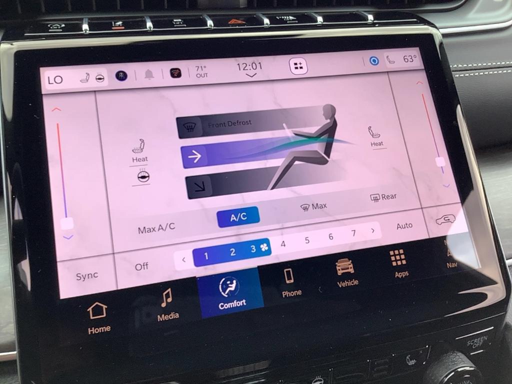 new 2025 Jeep Grand Cherokee car, priced at $48,506