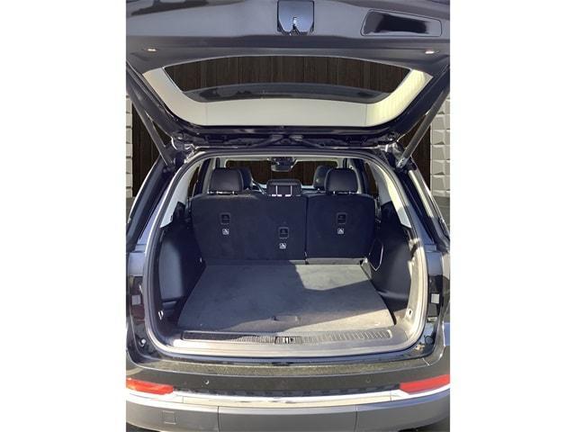 used 2022 Jeep Grand Cherokee car, priced at $34,850