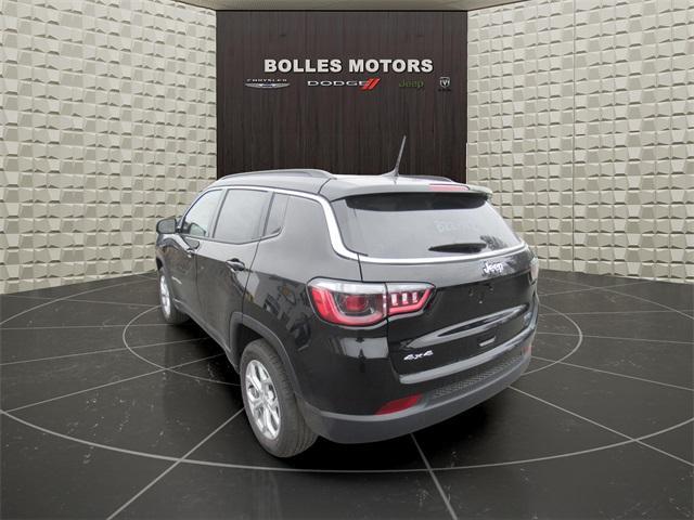 new 2024 Jeep Compass car, priced at $30,000