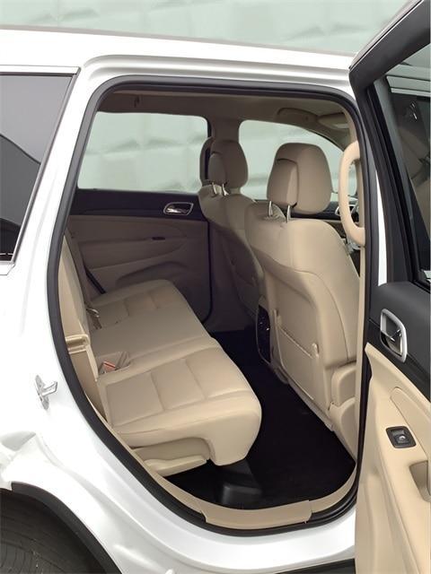 used 2022 Jeep Grand Cherokee WK car, priced at $27,288