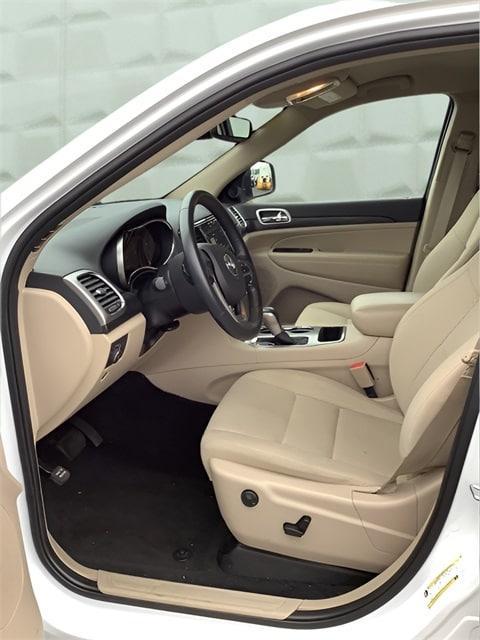 used 2022 Jeep Grand Cherokee WK car, priced at $27,288