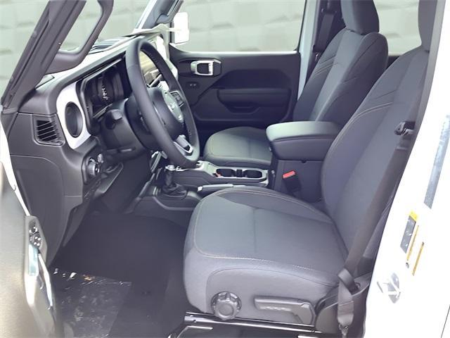 new 2025 Jeep Wrangler car, priced at $50,080