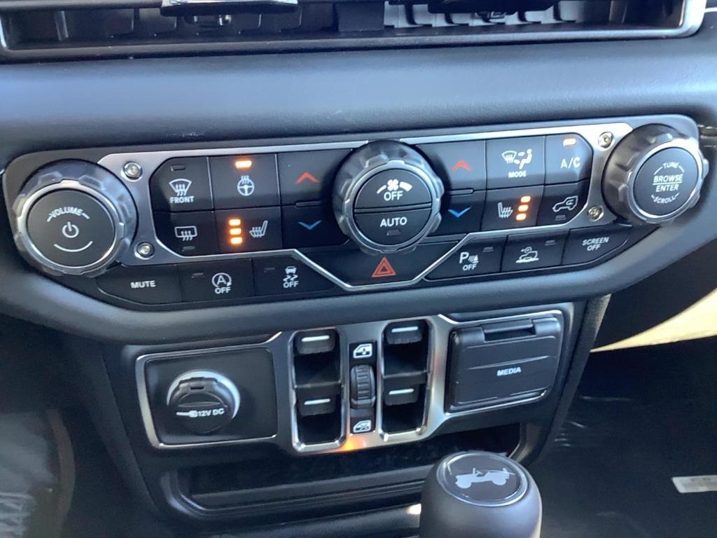 new 2026 Jeep Wrangler car, priced at $52,099