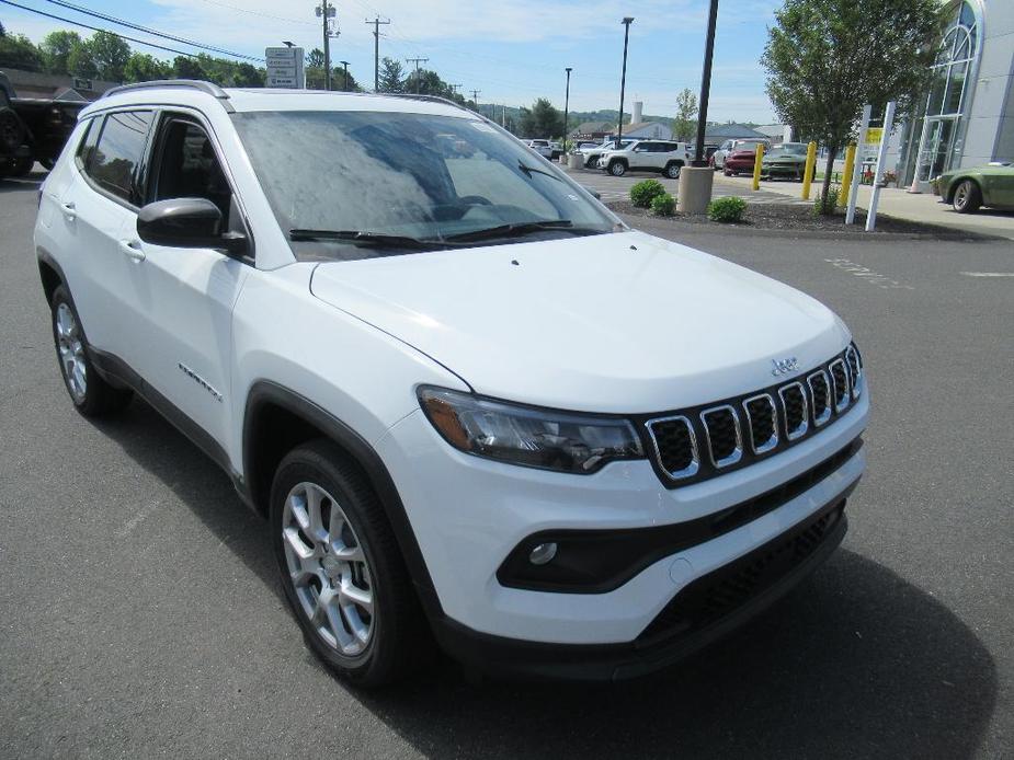 new 2024 Jeep Compass car, priced at $35,797