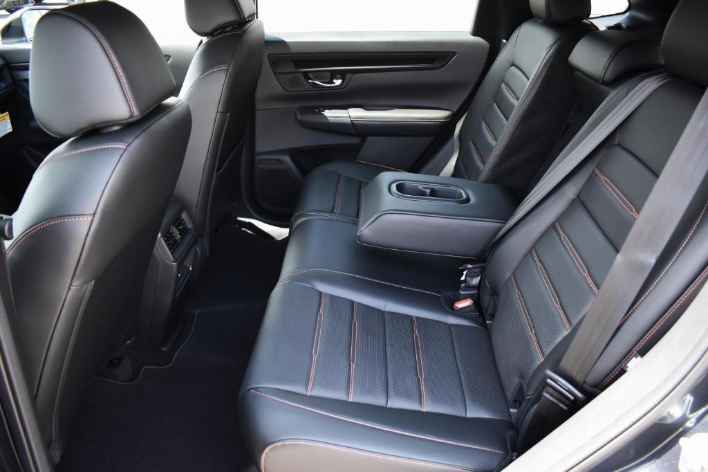 new 2025 Honda CR-V Hybrid car