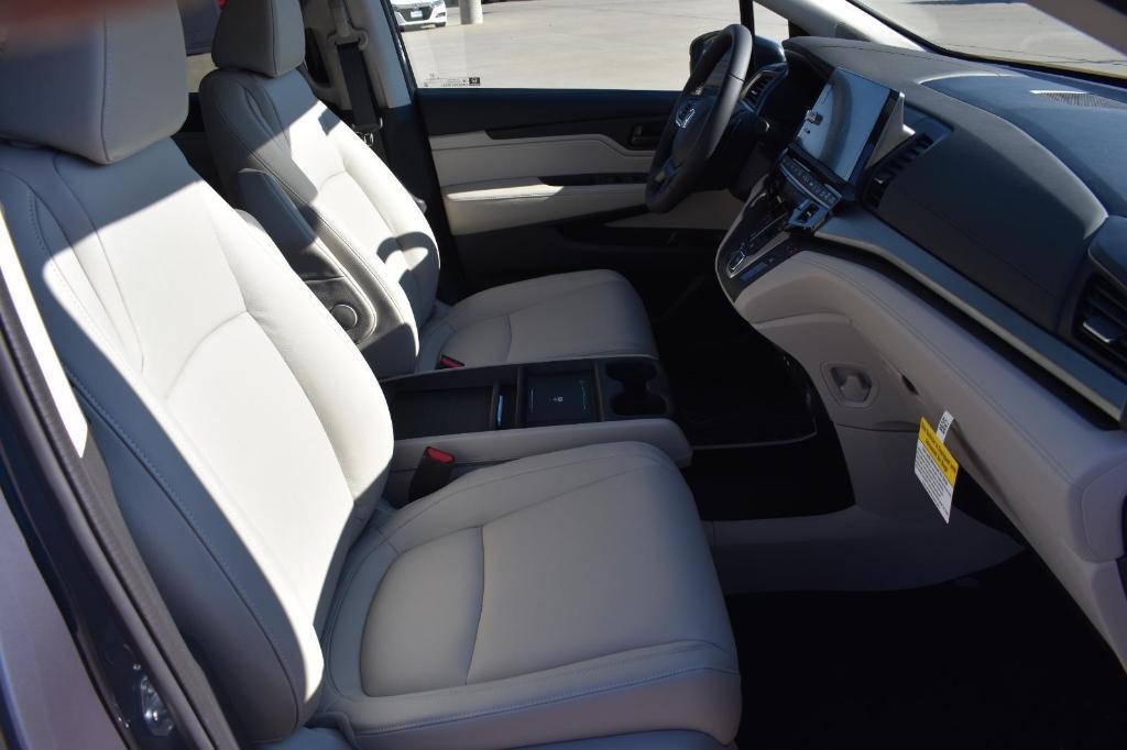 new 2025 Honda Odyssey car