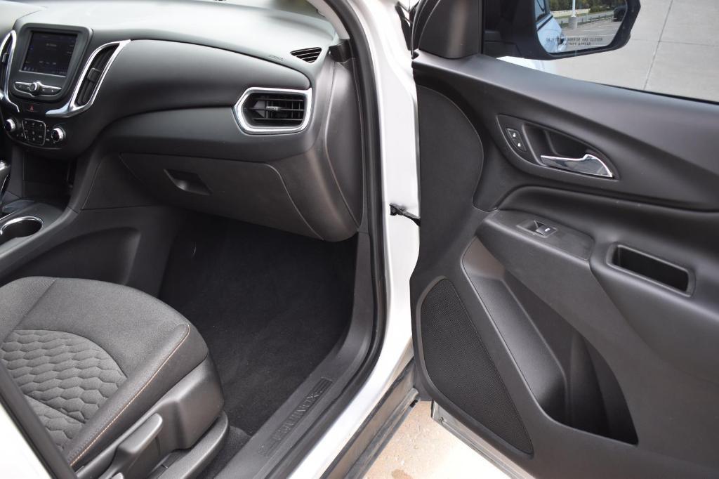 used 2021 Chevrolet Equinox car, priced at $18,993