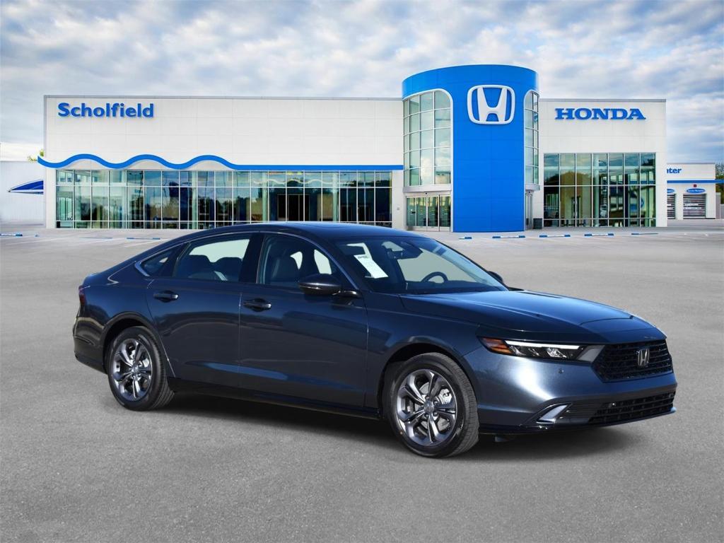 new 2025 Honda Accord Hybrid car