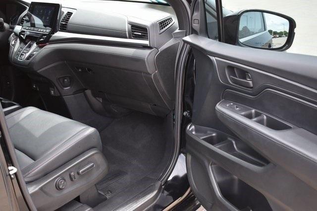 used 2023 Honda Odyssey car, priced at $37,915