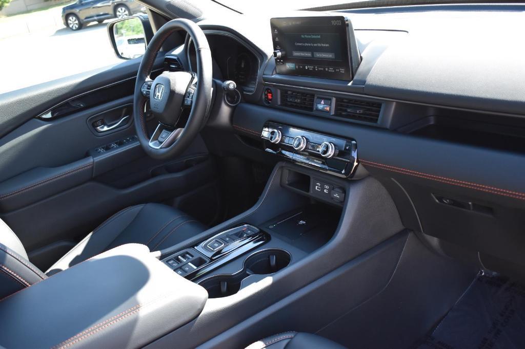 new 2025 Honda Pilot car