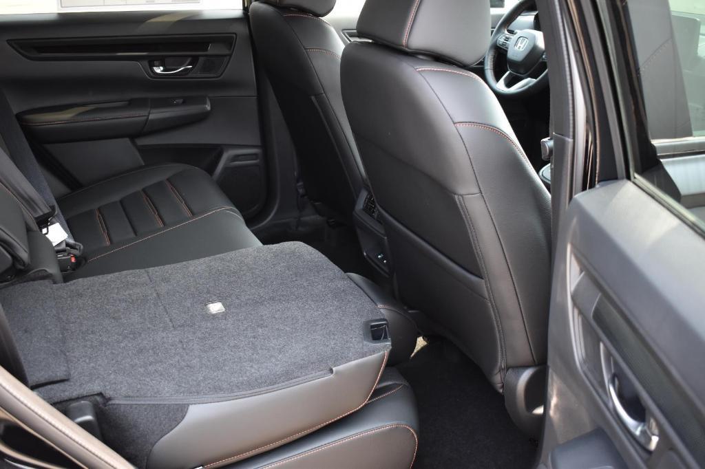 new 2026 Honda CR-V Hybrid car