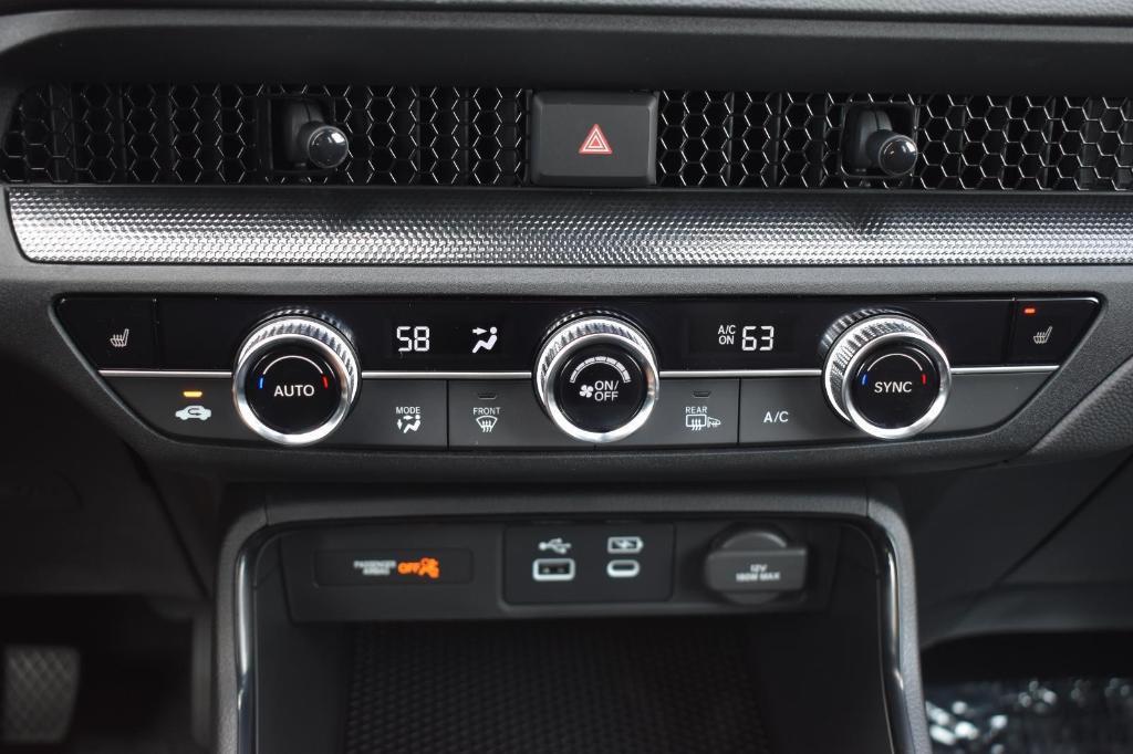 new 2025 Honda CR-V Hybrid car