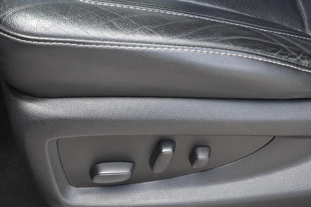 used 2018 Chevrolet Tahoe car, priced at $28,991